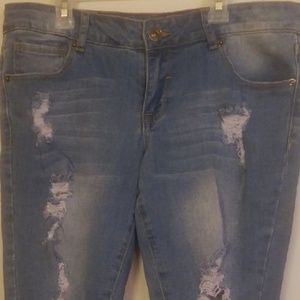Rue 21 Skinny Jean's Size 10